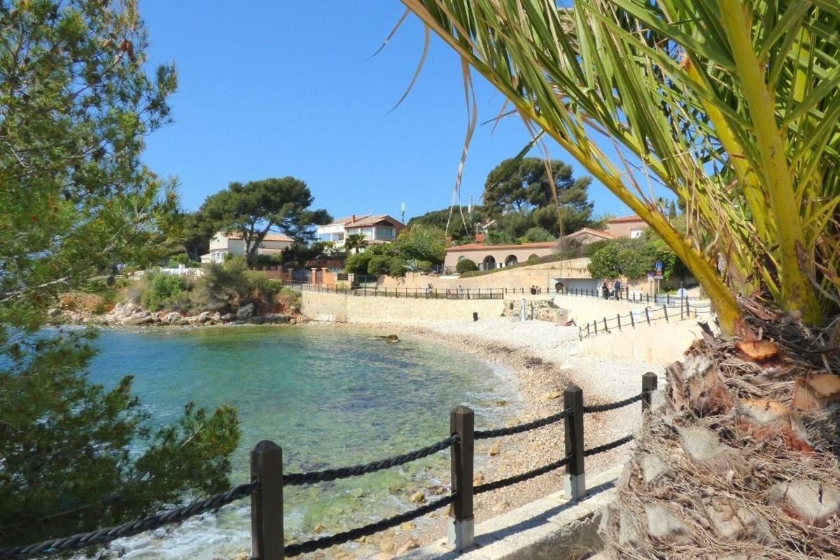 Superbe Appartement En Bord De Mer Bandol Exteriör bild